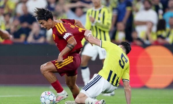 Champions League: Φενέρμπαχτσε – Ρόμα 1-1, Αϊντχόφεν – Σαχτάρ 1-1