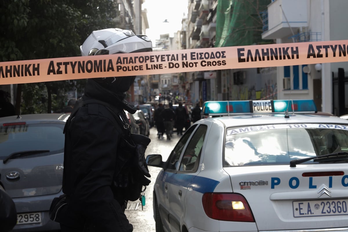 Καλαμάτα: Άγνωστος πυροβόλησε δύο φορές στο κέντρο της πόλης