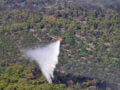 Τέσσερις συλλήψεις για φωτιές από αμέλεια – Ανάμεσά τους 80χρονη που άναψε καντήλι σε νεκροταφείο
