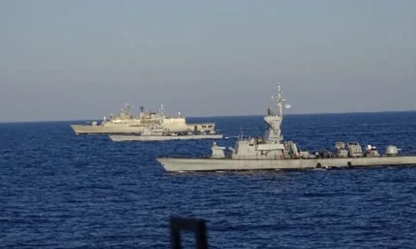 Κοινή άσκηση Ελλάδας – Ισραήλ στην Ανατολική Μεσόγειο με φρεγάτες και πυραυλάκατους – Βίντεο και φωτογραφίες