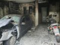 Εμπρηστική επίθεση στου Ζωγράφου σε πιλοτή πολυκατοικίας αντιδημάρχου: Κάηκε το αυτοκίνητό του