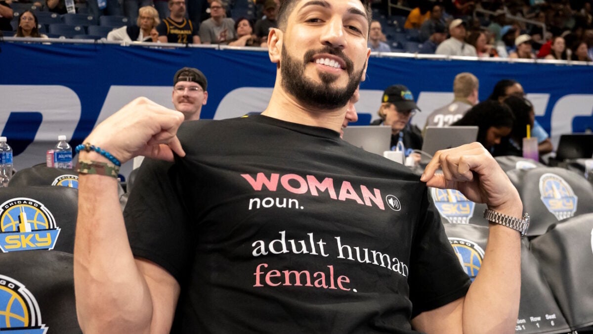 Ο Ενές Καντέρ έκανε μήνυση σε ομάδα του WNBA: Μόνο βιολογία, θα συνεχίσω να υπερασπίζομαι τις γυναίκες 1 Ο Ενές Καντέρ έκανε μήνυση σε ομάδα του WNBA: Μόνο βιολογία, θα συνεχίσω να υπερασπίζομαι τις γυναίκες