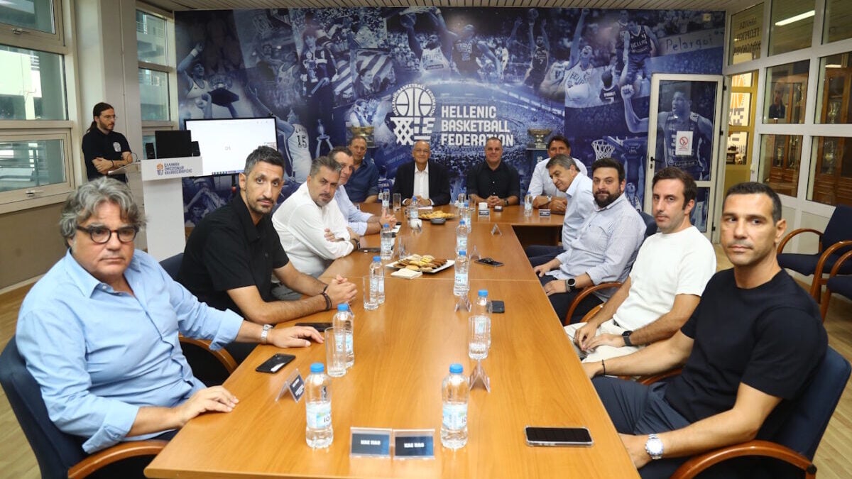 Χωρίς εκπρόσωπο του Παναθηναϊκού η συνάντηση της ΕΟΚ με τους «μεγάλους» της GBL για τη διαιτησία 1 Χωρίς εκπρόσωπο του Παναθηναϊκού η συνάντηση της ΕΟΚ με τους «μεγάλους» της GBL για τη διαιτησία