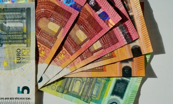 Αρχή για το Ξέπλυμα: Απάτη 40 εκατ. ευρώ σε βάρος του Δημοσίου – Στο μικροσκόπιο 46 πρόσωπα και 152 εταιρείες