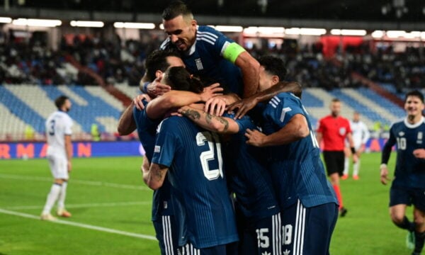 Σερβία – Ελλάδα 1-2: Η Εθνική ποδοσφαίρου ολοκλήρωσε μυθική ανατροπή με νίκη στις καθυστερήσεις στην πρεμιέρα του Nations League