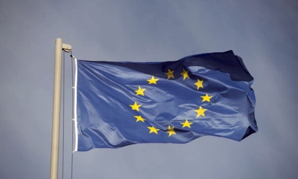 Κομισιόν: Σχέδιο πέντε σημείων για να μειωθεί η μετανάστευση προς την Ευρώπη