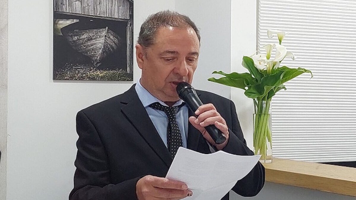 Σκοτώθηκε σε τροχαίο ο Αναστάσιος Φαρούπος, δήμαρχος Αντιπάρου 1 Σκοτώθηκε σε τροχαίο ο Αναστάσιος Φαρούπος, δήμαρχος Αντιπάρου