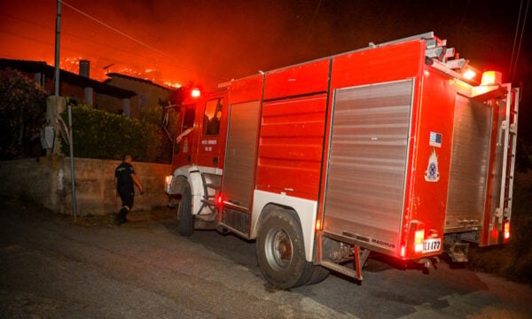 Φωτιά στα Άθυρα Πέλλας: Άμεση κινητοποίηση πυροσβεστικών δυνάμεων