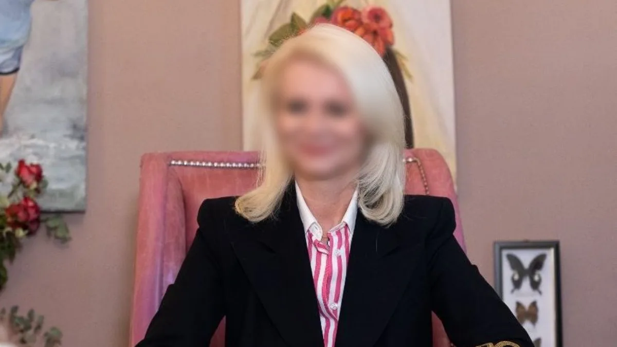 Μαζωνάκης: Ο Κουσουλός αποκάλυψε με ποια θα είναι στο ίδιο κελί η γιατρός – Εγκληματίας της Ελλάδας με βαρύ ιστορικό 1 Μαζωνάκης: Ο Κουσουλός αποκάλυψε με ποια θα είναι στο ίδιο κελί η γιατρός – Εγκληματίας της Ελλάδας με βαρύ ιστορικό