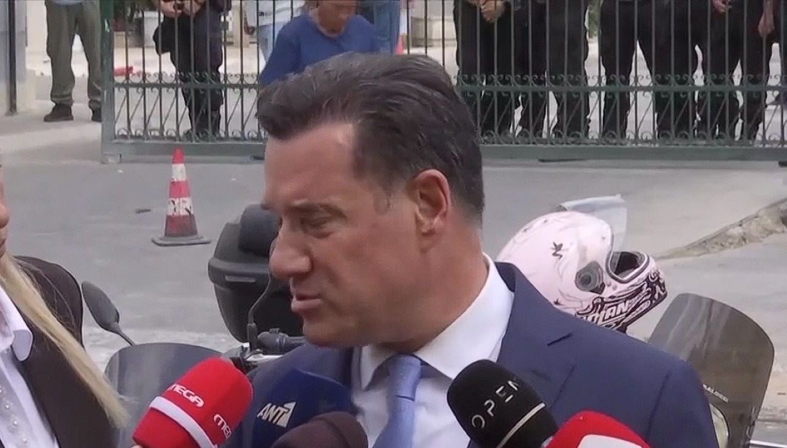Άδωνις Γεωργιάδης για Γιώργο Μαζωνάκη: «Συγγνώμη που το σύστημα δεν μπόρεσε να τον προστατεύσει»