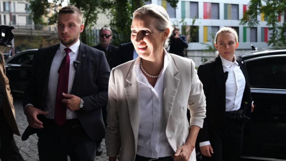 Η σαρωτική νίκη του AfD ξυπνά ξανά τον φόβο της ακροδεξιάς στην Ευρώπη: Γιατί η πορεία της δεν είναι ασταμάτητη 9 Η σαρωτική νίκη του AfD ξυπνά ξανά τον φόβο της ακροδεξιάς στην Ευρώπη: Γιατί η πορεία της δεν είναι ασταμάτητη