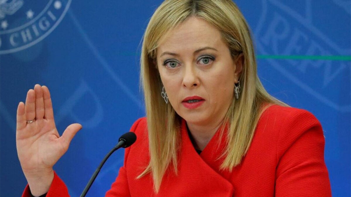 Μελόνι: Πλαφόν στους ξένους μαθητές για να «σπάσουν» τα σχολικά «γκέτο» – Στο στόχαστρο και η μπούρκα 1 Μελόνι: Πλαφόν στους ξένους μαθητές για να «σπάσουν» τα σχολικά «γκέτο» – Στο στόχαστρο και η μπούρκα