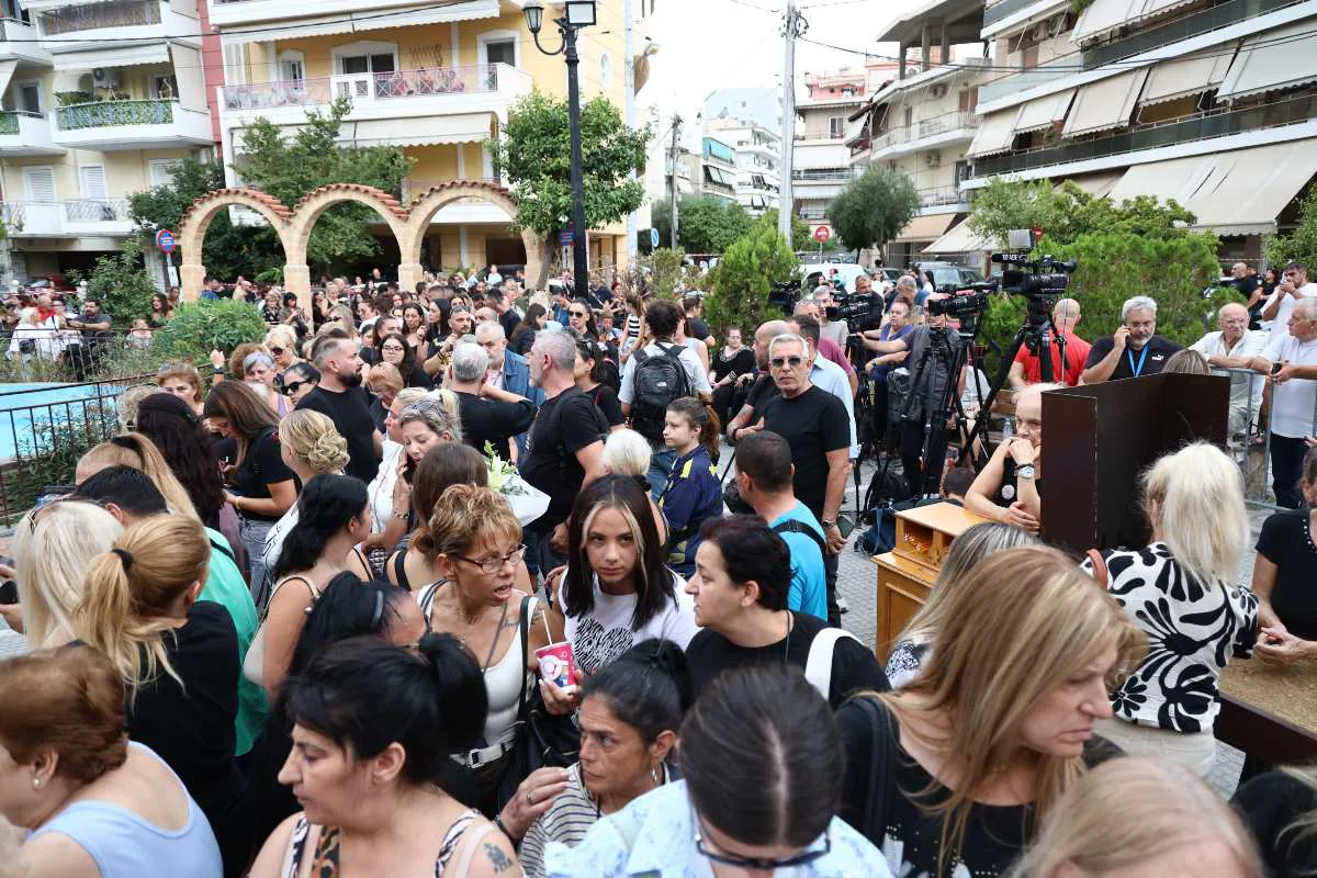 Γιώργος Μαζωνάκης