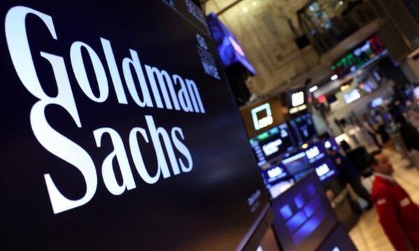 Η Goldman Sachs προτείνει στους επενδυτές τοποθετήσεις στη βενζίνη: Προβλέπει ράλι παρόμοιο με αυτό του ντίζελ
