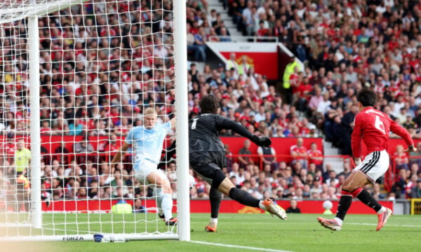 Premier League: Δημοσιεύθηκε το ηχητικό του VAR για το γκολ στο Μάντσεστερ Γιουνάιτεντ – Μάντσεστερ Σίτι