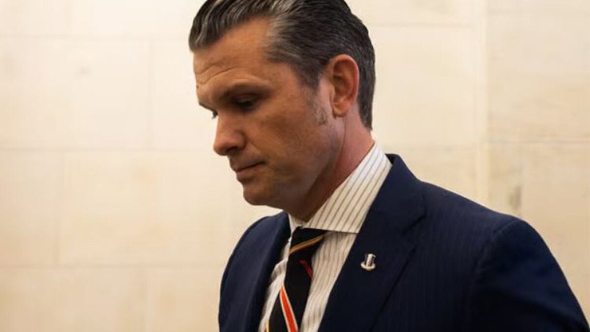 ΗΠΑ: Ο Πιτ Χέγκσεθ προωθεί νέα μείωση 20% στις θέσεις στρατηγών και ναυάρχων 1 ΗΠΑ: Ο Πιτ Χέγκσεθ προωθεί νέα μείωση 20% στις θέσεις στρατηγών και ναυάρχων