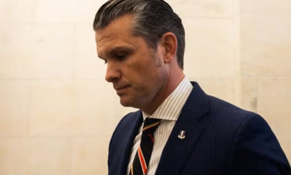 ΗΠΑ: Ο Πιτ Χέγκσεθ προωθεί νέα μείωση 20% στις θέσεις στρατηγών και ναυάρχων