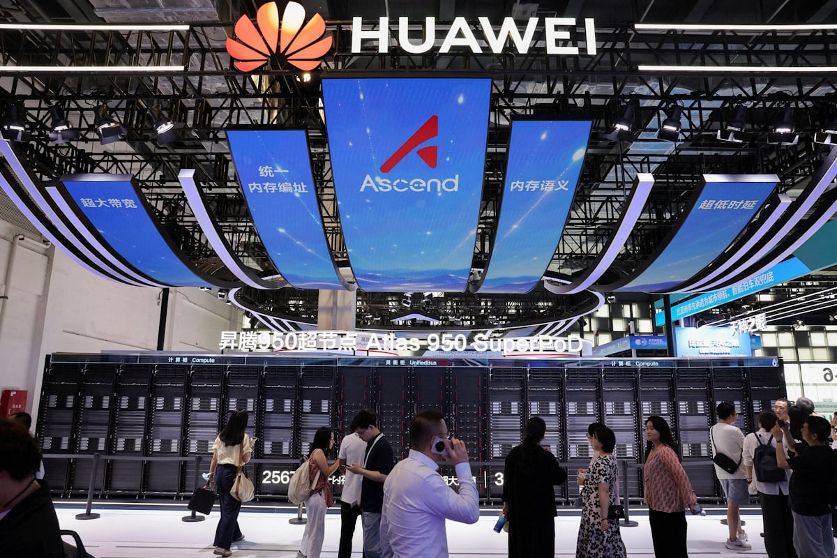 Huawei αύξησε κατά 9,55% τα έσοδά της στο α’ εξάμηνο και δεσμεύεται για νέες επενδύσεις