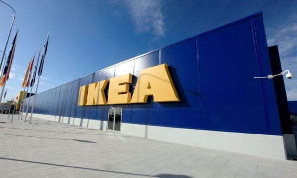 ΙΚΕΑ: Μειώνει τις τιμές σε περισσότερα από 300 προϊόντα