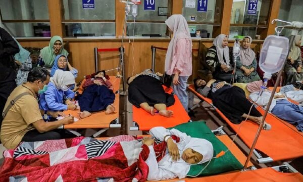 Ινδονησία: Σκάνδαλο με σχολικά γεύματα – Πάνω από 1.700 δηλητηριάσεις σε 3 ημέρες