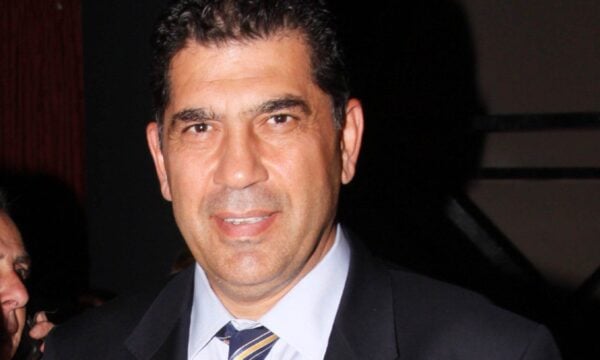 Δύσκολες ώρες για τον Γιάννη Λύρα: Πέθανε η μητέρα του – Παρών στην κηδεία και η πρώην σύζυγός του, Παναγιώτα Δρασιούδη