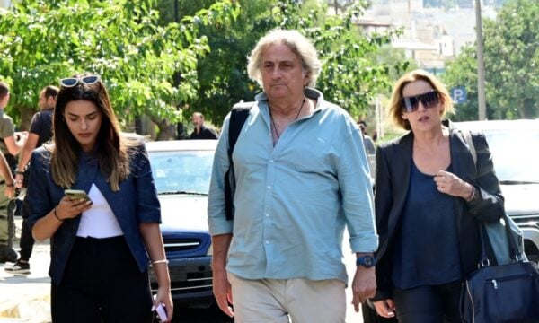 Νάσος Κομιανός: Σύμβαση με τη γιατρό, τα πρόσωπα που τον σύστησαν στον Γιώργο Μαζωνάκη και το ραντεβού της 7ης Σεπτεμβρίου