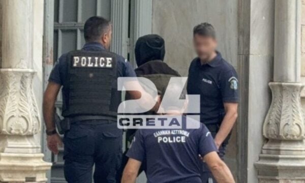 Ηράκλειο: Την Τρίτη η απολογία του 40χρονου που παρακολουθούσε γυναίκες και είχε εκατοντάδες αρχεία παιδικής πορνογραφίας