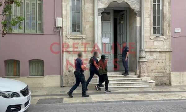 Ηράκλειο: Ενώπιον εισαγγελέα ο 40χρονος που παρακολουθούσε γυναίκες – Τα σκληρά βίντεο παιδικής πορνογραφίας και η εμμονή με μια 18χρονη