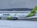 airBaltic: Υπάγεται στον αμερικανικό πτωχευτικό κώδικα για αναδιάρθρωση χρέους – Διπλασιάστηκε το κόστος των καυσίμων