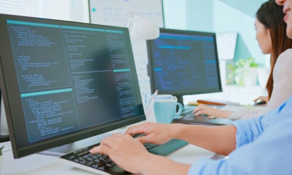 Desquared: Στα 15,5 εκατ. ευρώ ο τζίρος και το στοίχημα στο BOX