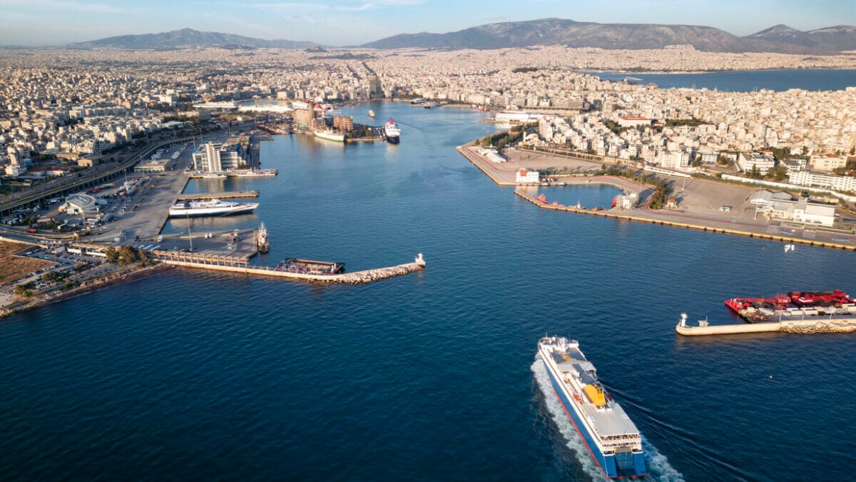Πειραιάς: Το λιμάνι που ανταποκρίθηκε στο απαιτητικό στοίχημα της ομαλής λειτουργίας 2 Πειραιάς: Το λιμάνι που ανταποκρίθηκε στο απαιτητικό στοίχημα της ομαλής λειτουργίας