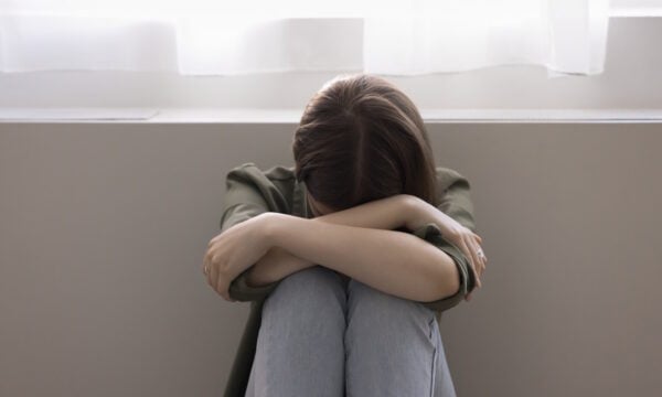 Αγρίνιο: 15χρονη κατήγγειλε ομαδικό βιασμό μετά την εξαφάνισή της – Δύο συλλήψεις