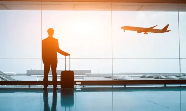 Επιβατική κίνηση στα αεροδρόμια: Πάνω από 60 εκατ. επιβάτες στο οκτάμηνο Ιανουαρίου – Αυγούστου προς νέο ρεκόρ