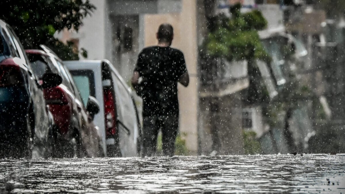 Καιρός σήμερα: Βροχές σε πολλές περιοχές της χώρας, ήπιοι άνεμοι και θερμοκρασία έως 31 °C 1 Καιρός σήμερα: Βροχές σε πολλές περιοχές της χώρας, ήπιοι άνεμοι και θερμοκρασία έως 31 °C