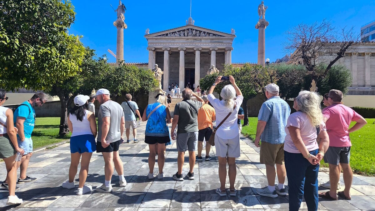 Καιρός αύριο: Θερμοκρασία έως 33°C, βροχές και καταιγίδες στα ορεινά ηπειρωτικά 1 Καιρός αύριο: Θερμοκρασία έως 33°C, βροχές και καταιγίδες στα ορεινά ηπειρωτικά