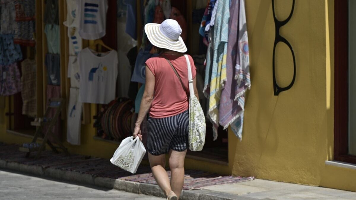 Καιρός σήμερα: Η θερμοκρασία στους 32 βαθμούς 1 Καιρός σήμερα: Η θερμοκρασία στους 32 βαθμούς