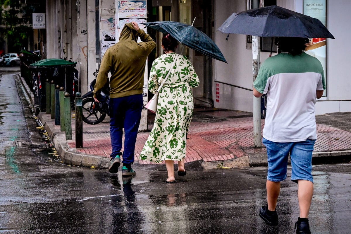 Καιρός: Βροχές και καταιγίδες σε Θεσσαλία, Σποράδες και Εύβοια από την Παρασκευή