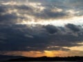 Καιρός σήμερα: Βροχές και θερμοκρασία έως 24 βαθμούς – Άνεμοι 7 μποφόρ στο Αιγαίο