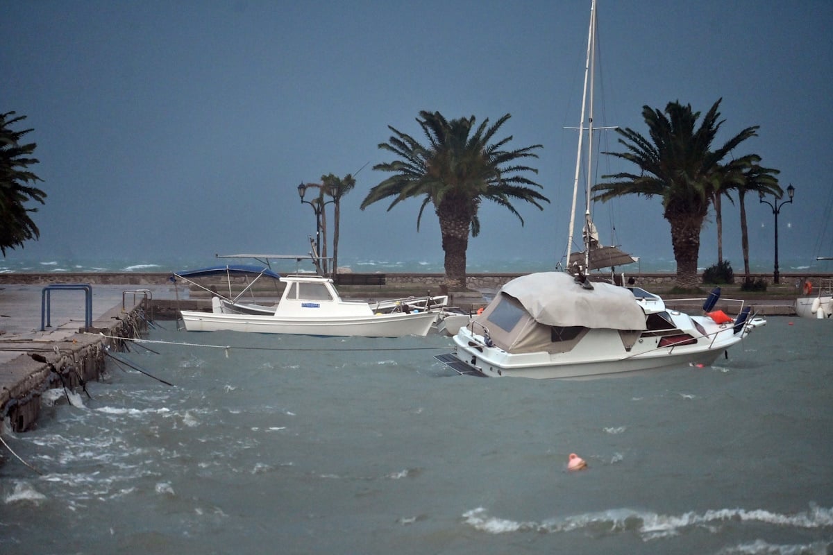 Καιρός αύριο: Βροχές στις δυτικές περιοχές της χώρας, μικρή άνοδος της θερμοκρασίας και ισχυροί άνεμοι