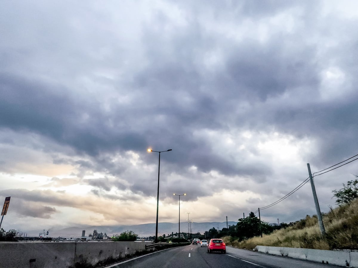 Καιρός σήμερα: Θερμοκρασία έως 36 βαθμούς, άνεμοι έως 6 μποφόρ – Πού θα βρέξει