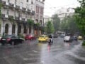 Καιρός σήμερα: Βροχές και καταιγίδες, μικρή άνοδος της θερμοκρασίας – Ισχυροί άνεμοι στο Αιγαίο