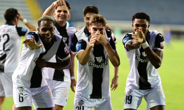 Καλαμάτα – Βόλος 3-1: Η «μαύρη μύελλα» με ανατροπή έκανε την πρώτη της νίκη στη Super League