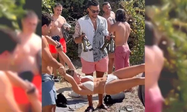 Εμμανουήλ Καραλής: Έδειξε σε vlog τις διακοπές του στην Ηλεία