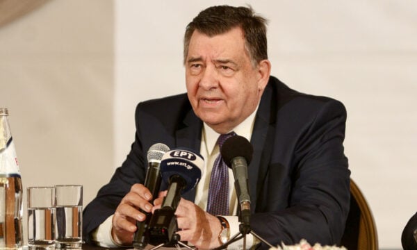Γιώργος Καρατζαφέρης για Αντώνη Σαμαρά: «Δεν έχει μπέσα, έχει γινάτι με τον Μητσοτάκη» – Τι είπε για Ανδρουλάκη, Τσίπρα και Καρυστιανού