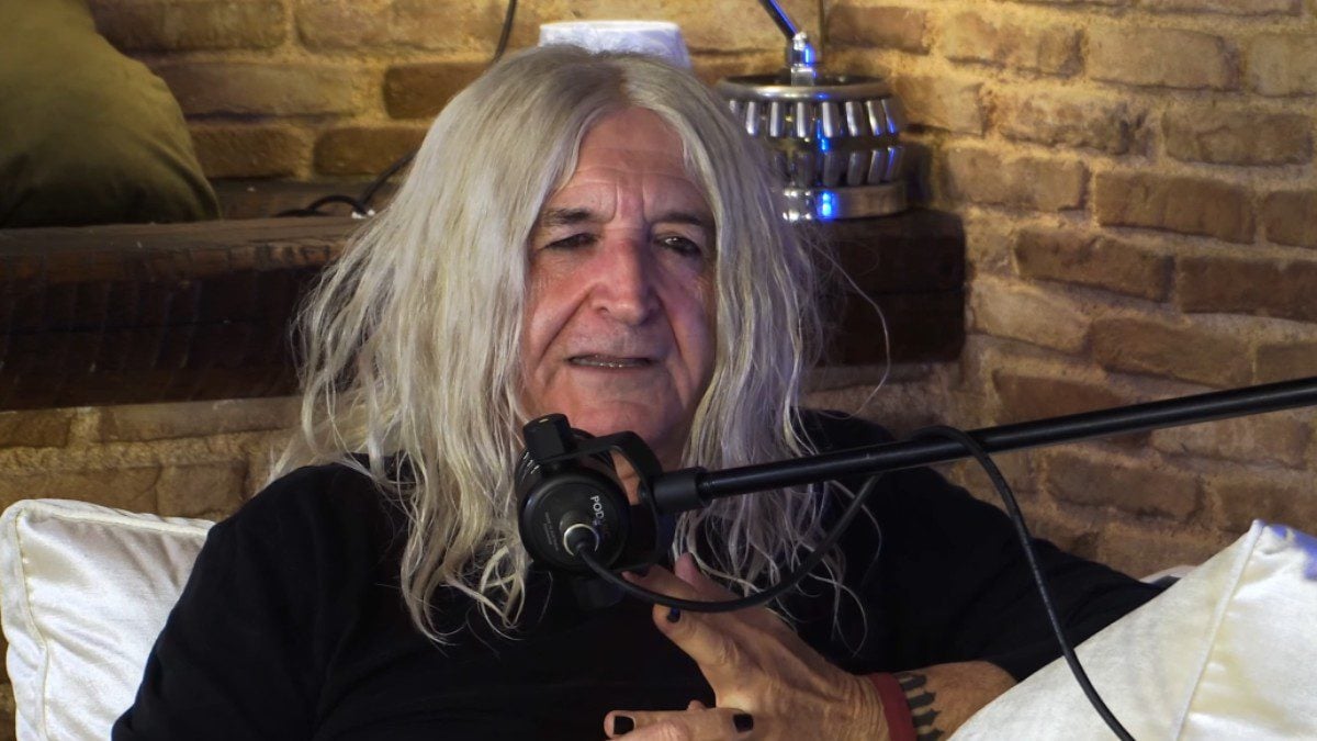 Καρβέλας: Αρπάχτηκε με τον Μπογδάνο στην πρεμιέρα του – «Μιλάς με έναν άνθρωπο που είναι αλάνθαστος, αν βάλουμε playback αυτό που είπες…» 7 Νίκος Καρβέλας
