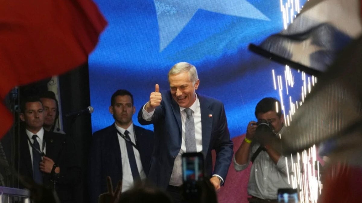 Χιλή: Πακέτο 1,3 δισ. δολαρίων από την κυβέρνηση Καστ για 100.000 νέες θέσεις εργασίας 1 Χιλή: Πακέτο 1,3 δισ. δολαρίων από την κυβέρνηση Καστ για 100.000 νέες θέσεις εργασίας