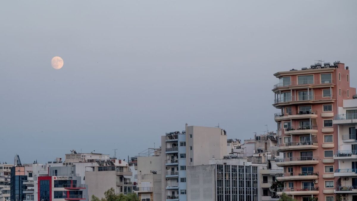 Καταπατημένα: Τι δείχνουν τα τελευταία στοιχεία για τις αιτήσεις 1 Καταπατημένα: Τι δείχνουν τα τελευταία στοιχεία για τις αιτήσεις