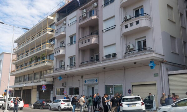 Θεσσαλονίκη: Νέες καταγγελίες για τη σφραγισμένη κλινική – «Την πέθαναν σε 6 μήνες, την παραλάβαμε 27 κιλά»