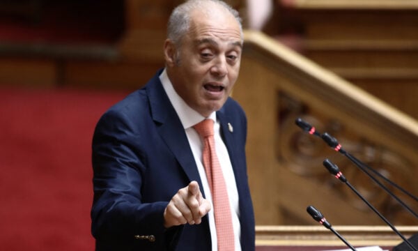 Βελόπουλος: Οι υπουργοί Αγροτικής Ανάπτυξης όλων των κομμάτων οδήγησαν στην καταστροφή της αλιείας – «Δολοφονήσατε την ελληνική ελιά»