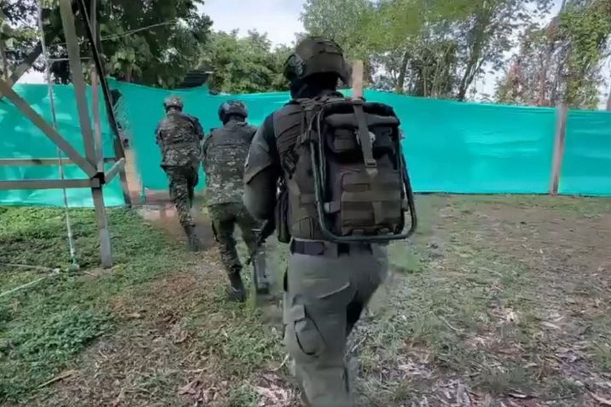 Κολομβία: Τέσσερις ανήλικοι νεκροί σε αεροπορικές επιδρομές κατά ένοπλων οργανώσεων